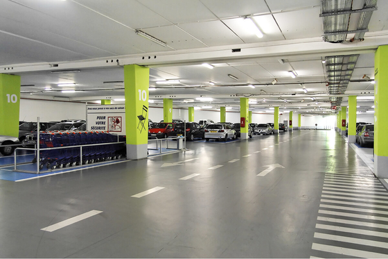 Glossy Quick Drying Polyurethane Floor Paint 1mm Hardness Water Based