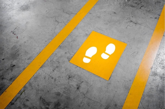 Aliphatic PU Urethane Floor Coating / Paint Non Chalking Non Yellowing