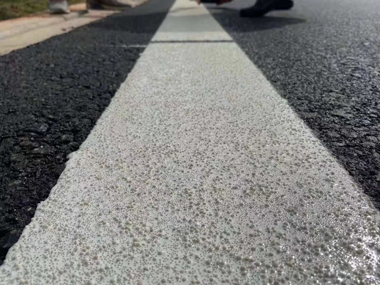 Bituminous Acrylic Line Road Marking Paint Thermal Stability Highly Durable