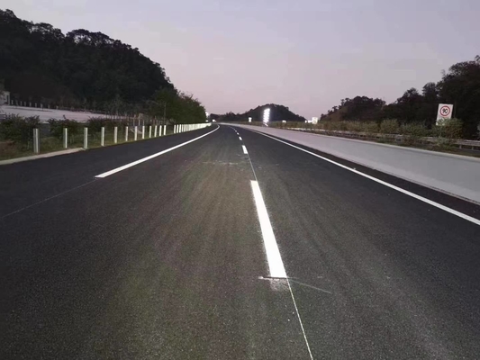 Bright Hot Melt Marking Paint Low VOC Thermoplastic Traffic Paint Strength